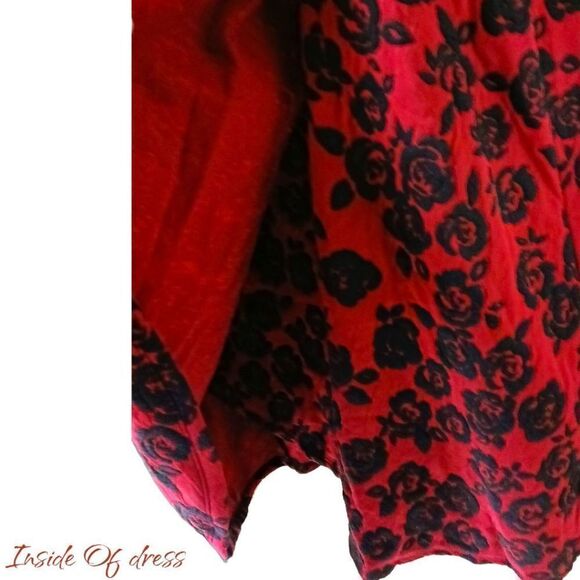 EMMA Plus Size Floral wrap dress - Picture 5 of 13